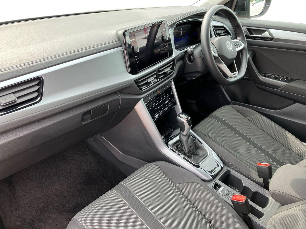 Used Volkswagen T-Roc 2023 for sale - 76206974: Photo 6