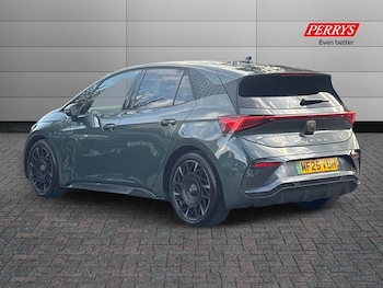 Used Cupra Born 2025 for sale - 75996044: Photo 2