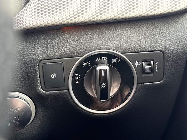 Used Mercedes-Benz B-Class 2018 for sale - 76128249: Photo 41