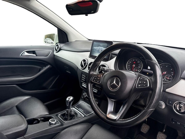 Used Mercedes-Benz B-Class 2018 for sale - 76128249: Photo 9