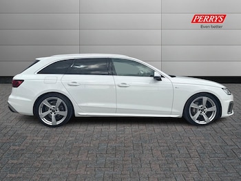 Used Audi A4 2022 for sale - 74927415: Photo