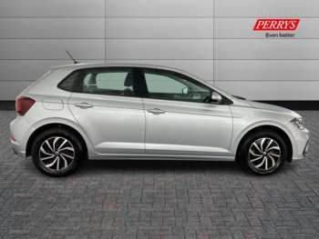 Used Volkswagen Polo 2023 for sale - 74927402: Photo