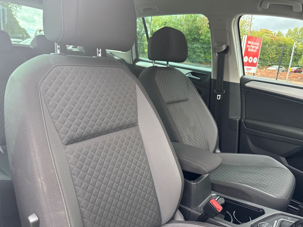 Used Volkswagen Tiguan 2018 for sale - 75983355: Photo 27