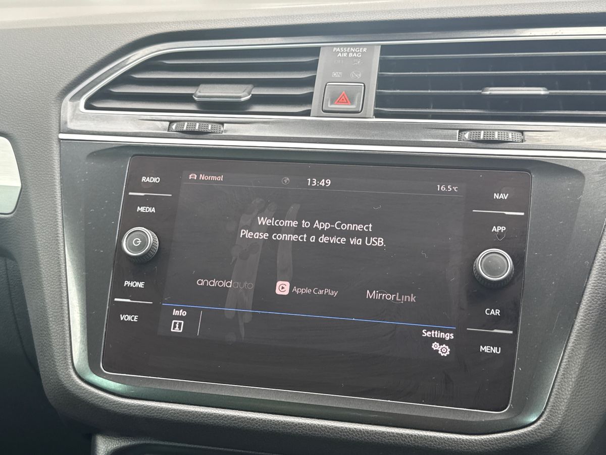 Used Volkswagen Tiguan 2018 for sale - 75983355: Photo 36