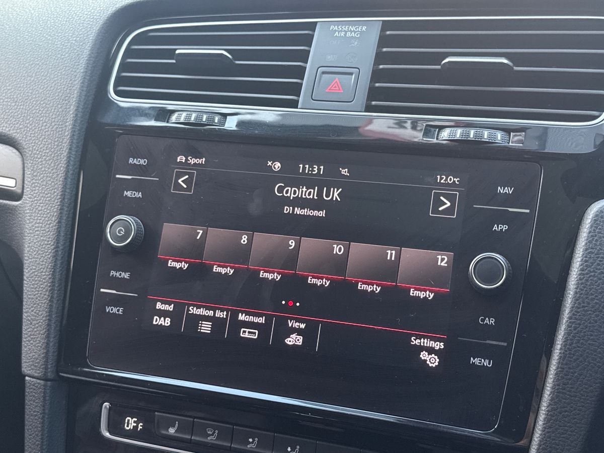 Used Volkswagen Golf 2018 for sale - 76565890: Photo 10