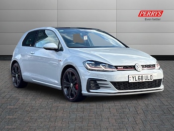 Used Volkswagen Golf 2018 for sale - 76565890: Photo