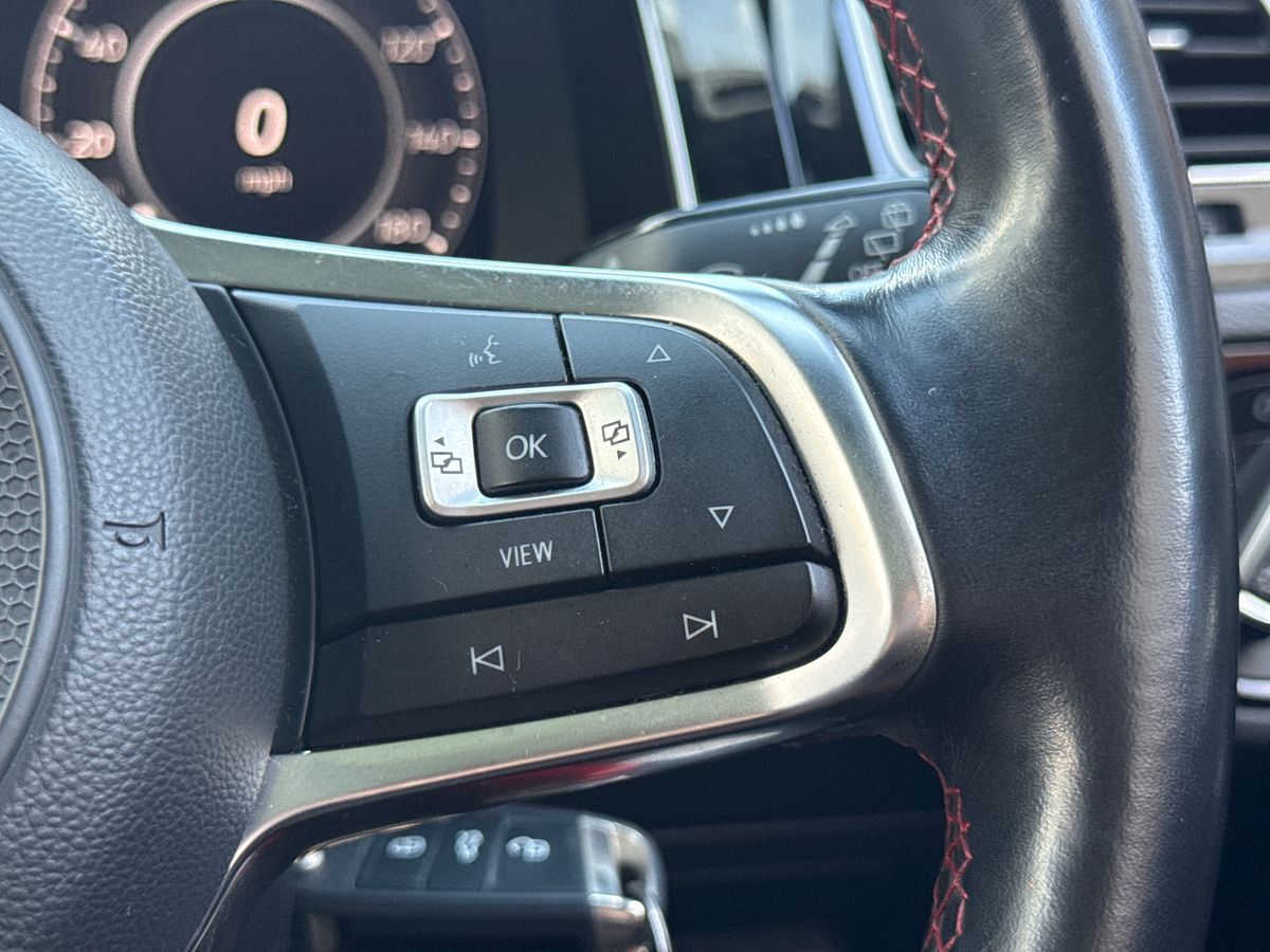 Used Volkswagen Golf 2018 for sale - 76565890: Photo 29