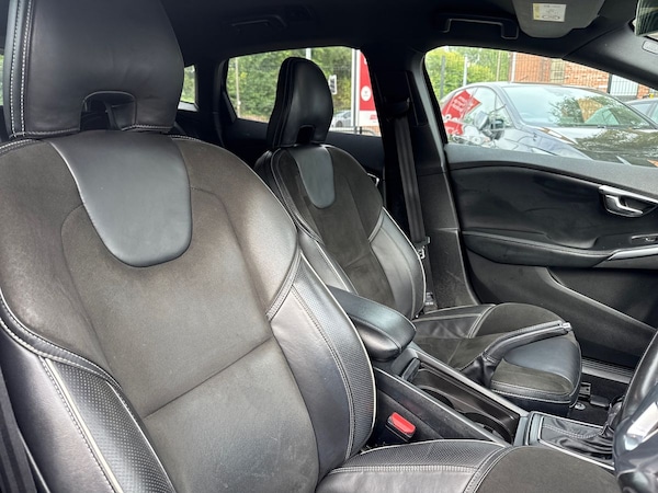 Used Volvo V40 2017 for sale - 76230676: Photo 24