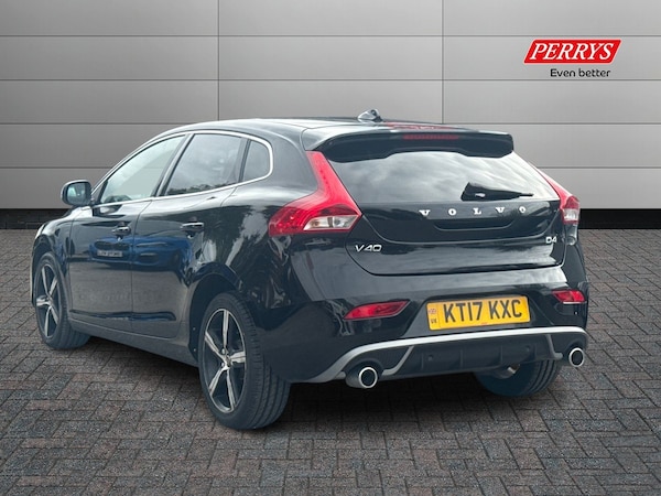 Used Volvo V40 2017 for sale - 76230676: Photo 2