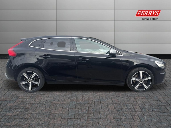 Used Volvo V40 2017 for sale - 76230676: Photo 3
