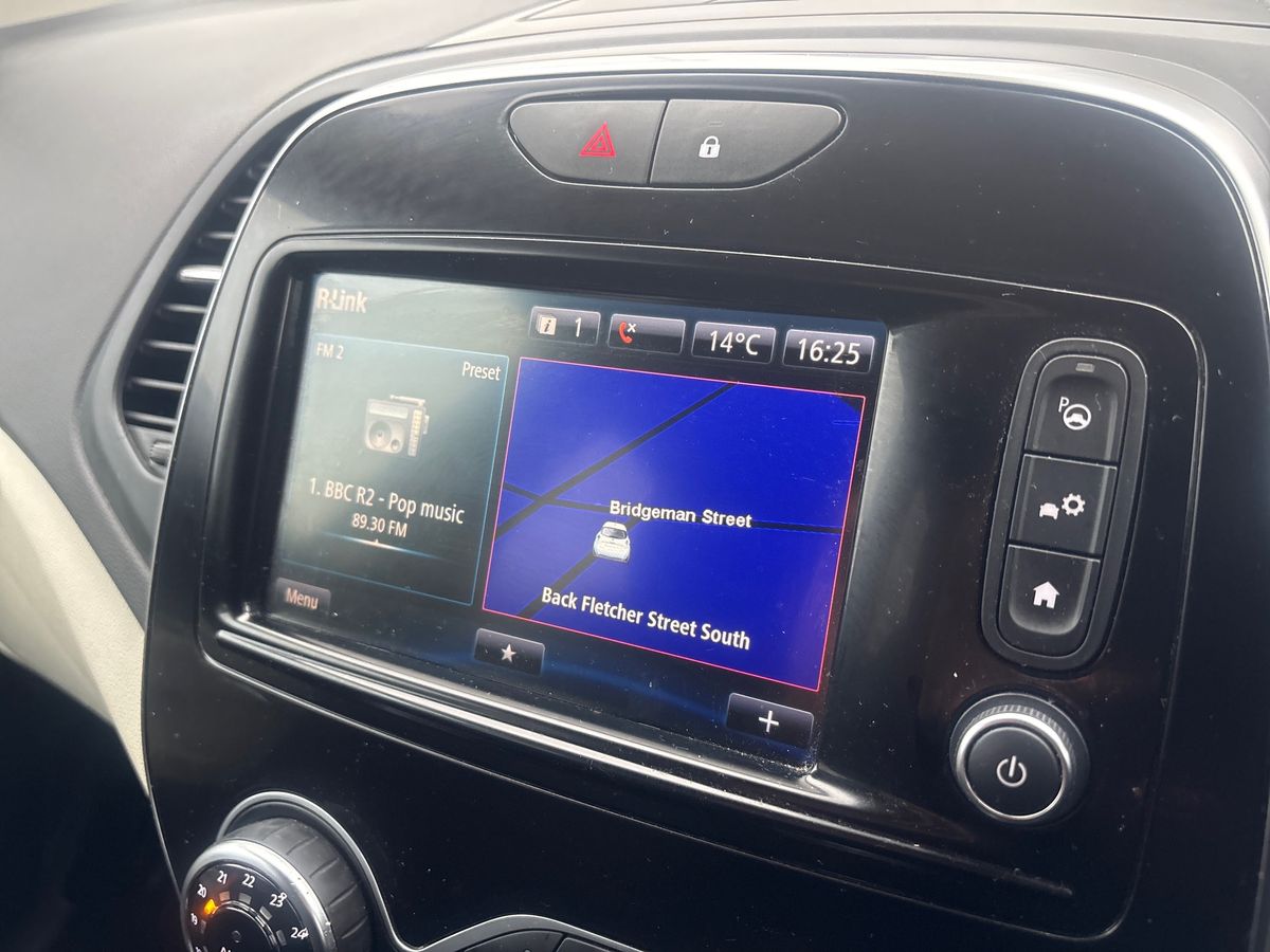Used Renault Captur 2019 for sale - 76128240: Photo 11