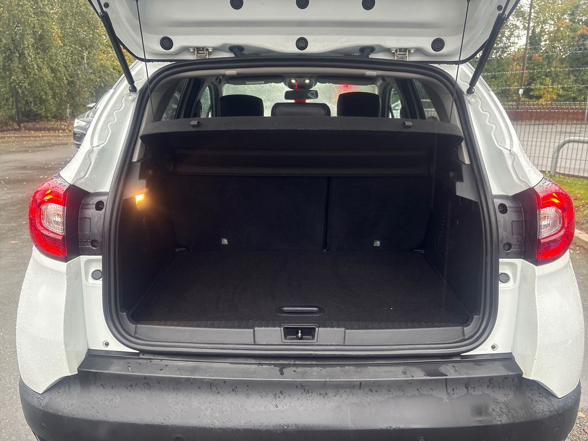 Used Renault Captur 2019 for sale - 76128240: Photo 23