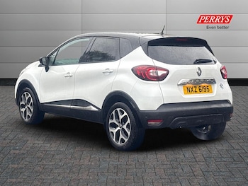 Used Renault Captur 2019 for sale - 76128240: Photo 2