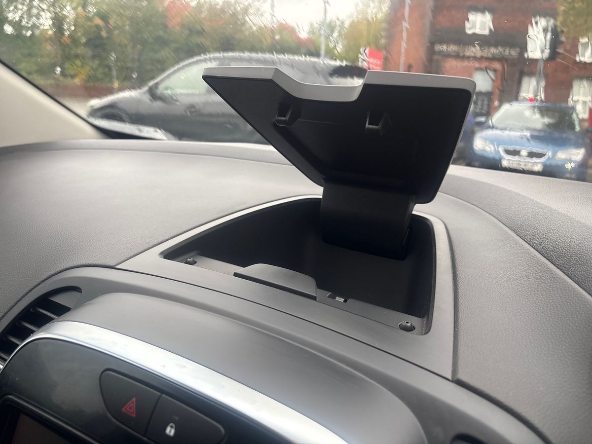 Used Renault Captur 2019 for sale - 76128240: Photo 38