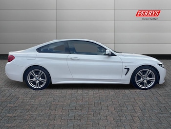 Used BMW 4 Series 2018 for sale - 75760161: Photo
