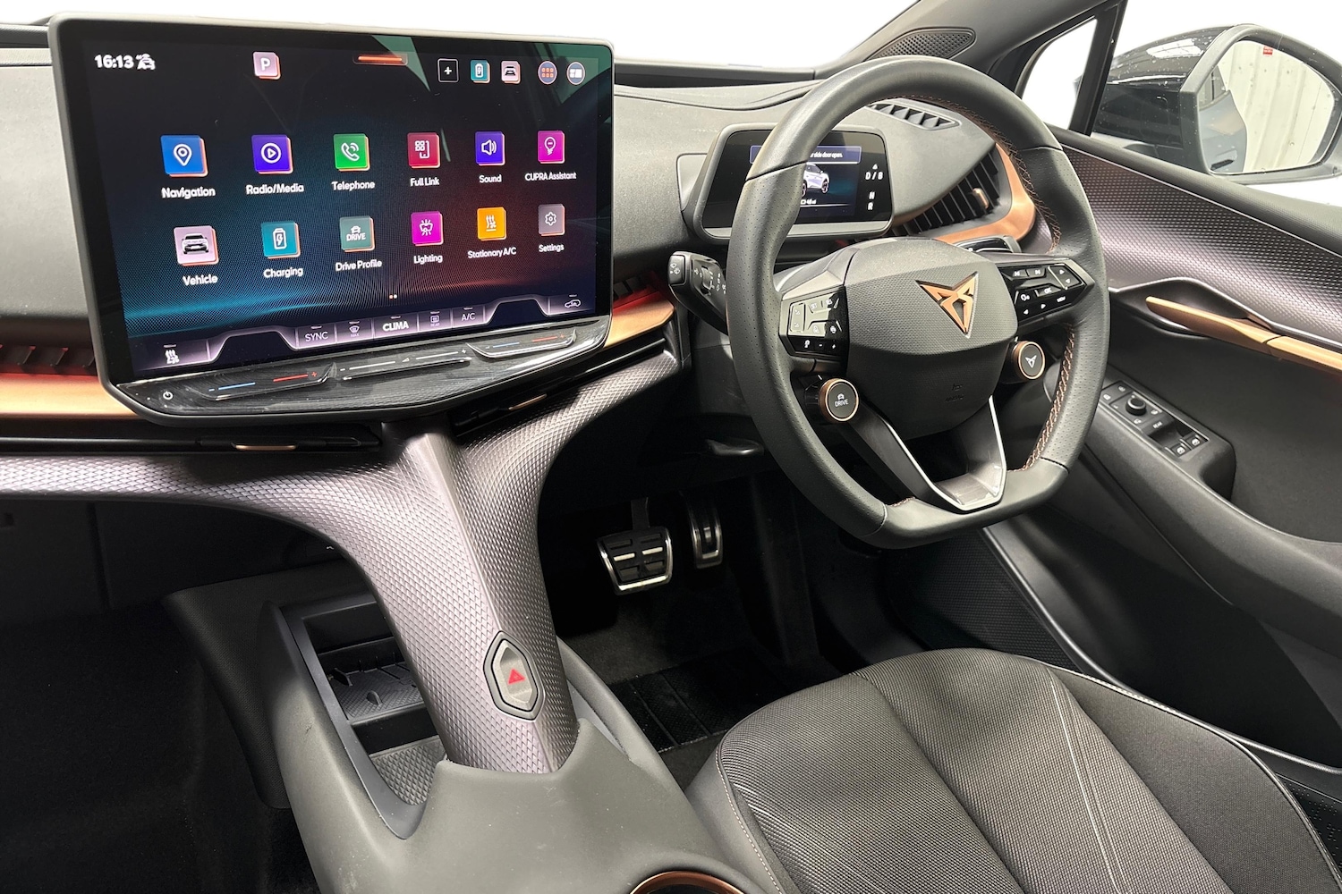 Used Cupra Tavascan 2024 for sale - 76045460: Photo 5