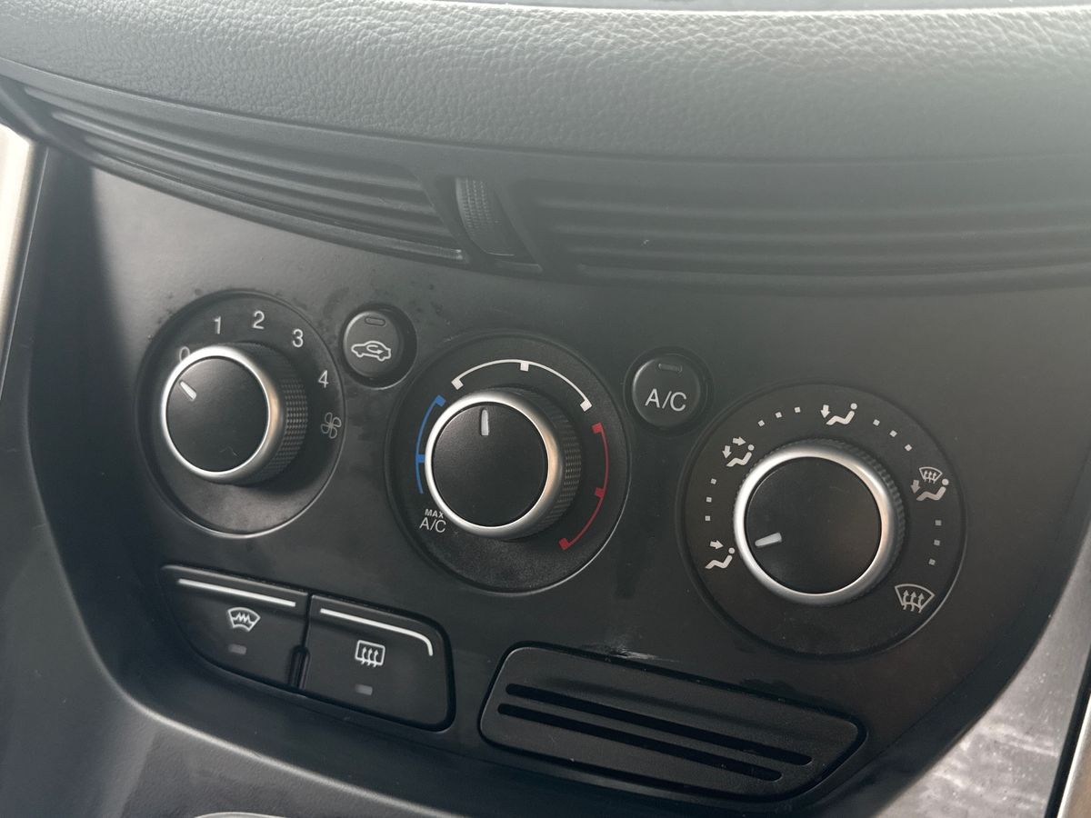 Used Ford Kuga 2014 for sale - 76588838: Photo 12