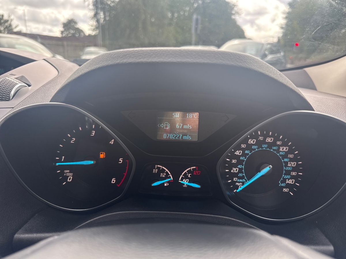 Used Ford Kuga 2014 for sale - 76588838: Photo 14