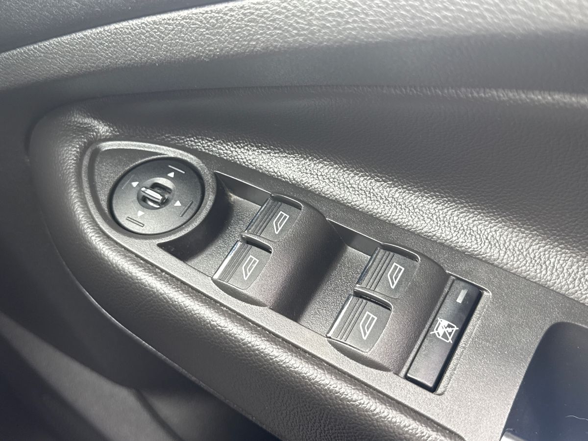 Used Ford Kuga 2014 for sale - 76588838: Photo 18