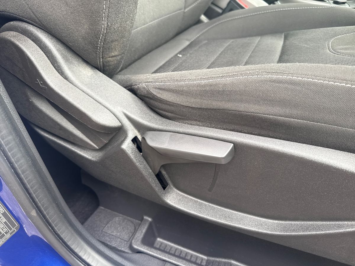 Used Ford Kuga 2014 for sale - 76588838: Photo 26