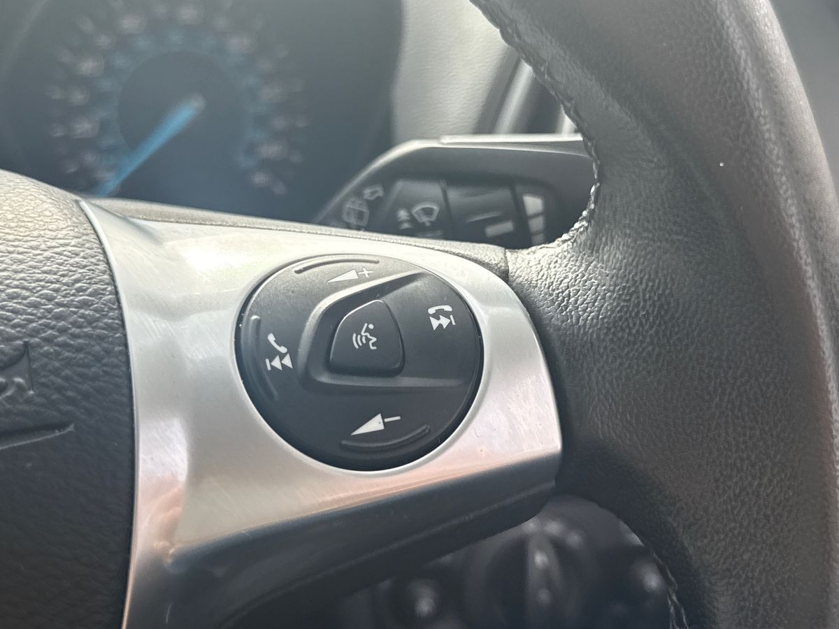 Used Ford Kuga 2014 for sale - 76588838: Photo 27