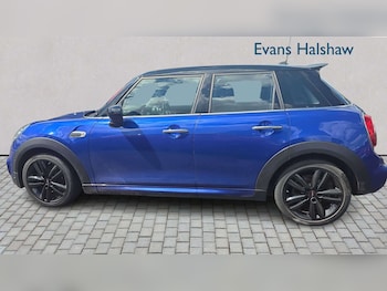 Used MINI Hatch 2019 for sale - 78893228: Photo