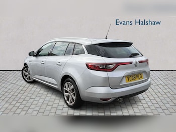 Used Renault Megane 2018 for sale - 79476212: Photo
