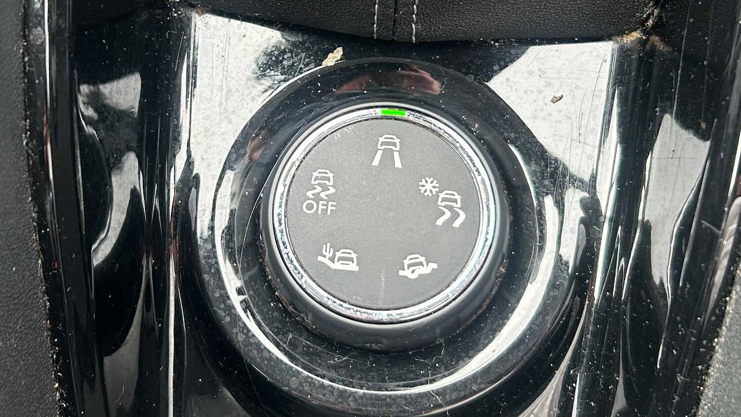 Used Peugeot 2008 2018 for sale - 77995875: Photo 8