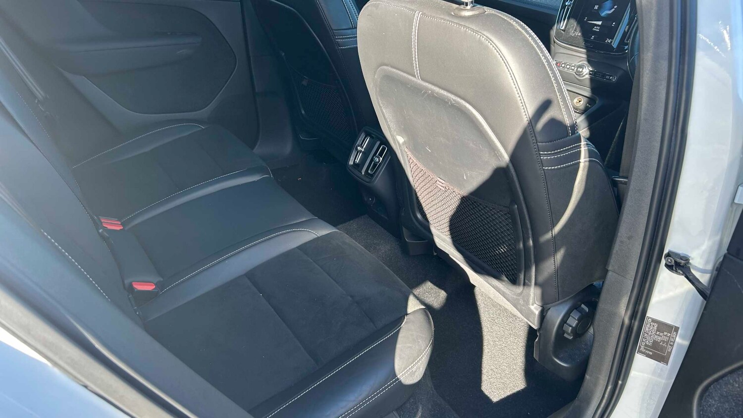 Used Volvo XC40 for sale - 77859889: Photo 15