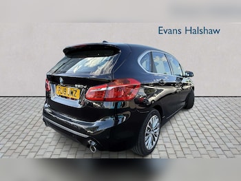 Used BMW 2 Series 2019 for sale - 79095992: Photo