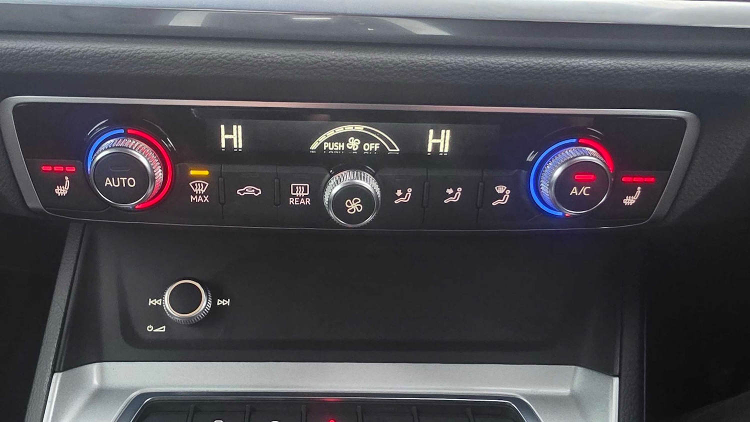 Used Audi Q3 2021 for sale - 77862455: Photo 21