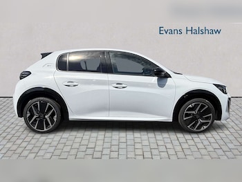 Used Peugeot 208 2026 for sale - 79428799: Photo