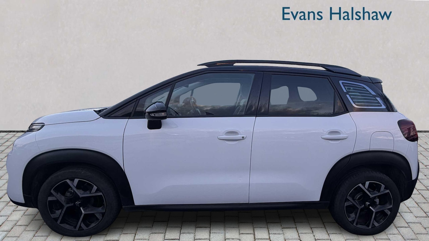 Used Citroen C3 Aircross 2024 for sale - 77859086: Photo 3