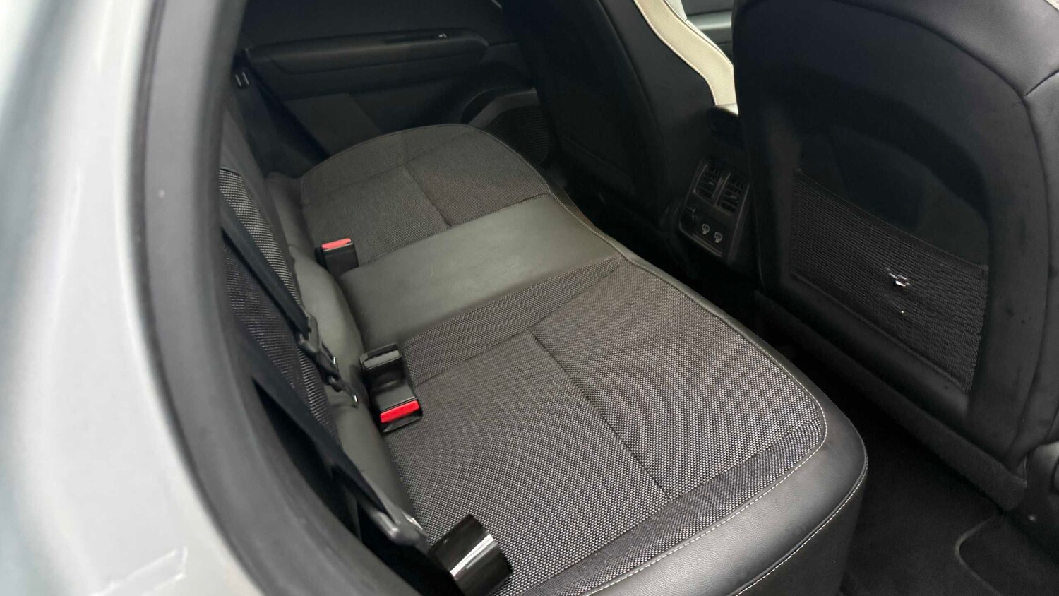 Used Renault Captur for sale - 77860618: Photo 17