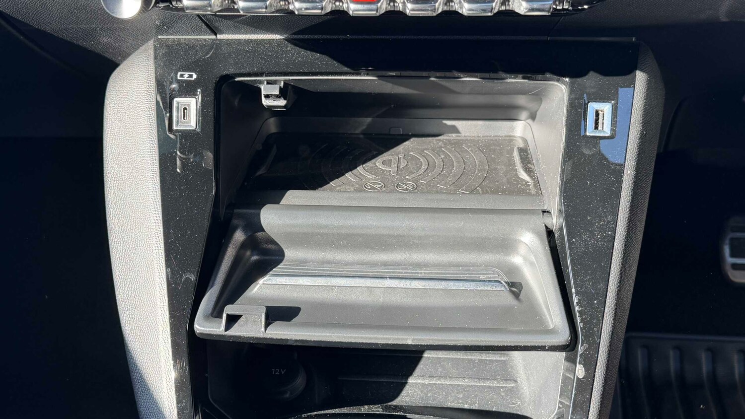 Used Peugeot 2008 for sale - 77860243: Photo 23