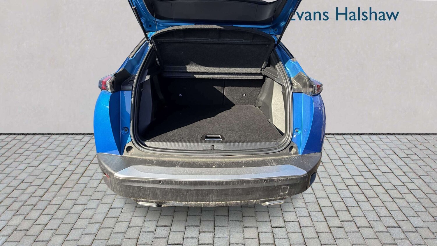 Used Peugeot 2008 for sale - 77860243: Photo 8