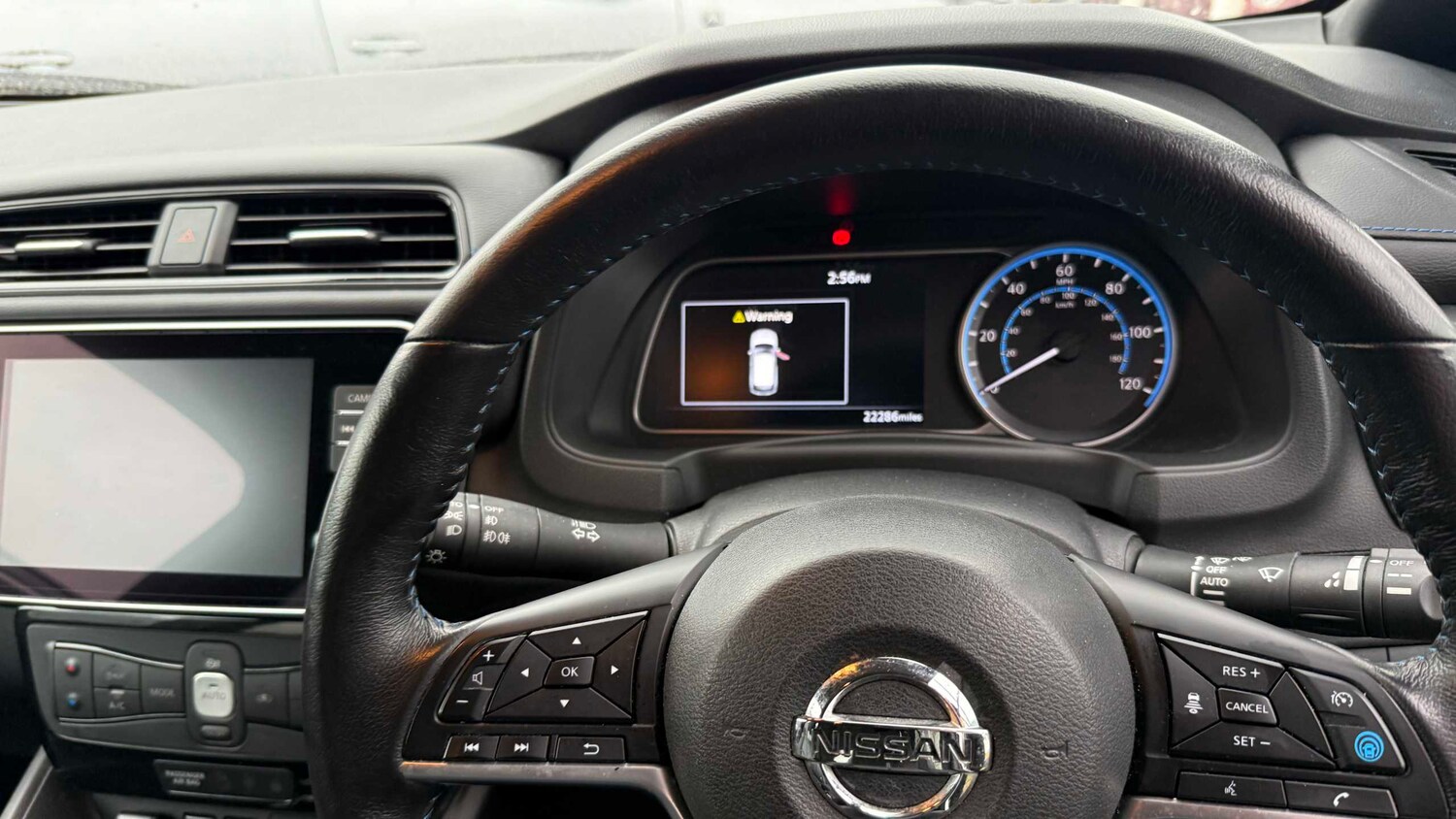 Used Nissan Leaf 2020 for sale - 77857764: Photo 8