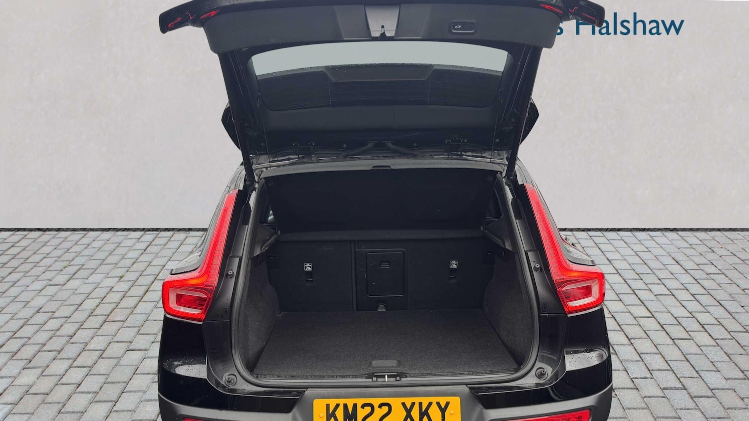 Used Volvo XC40 for sale - 77862174: Photo 10