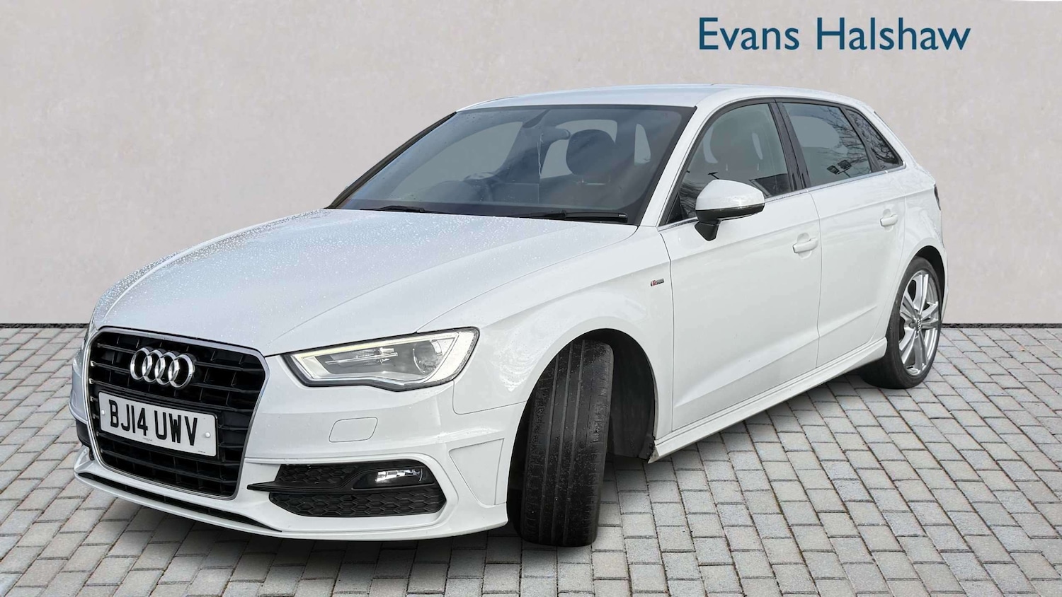 Used Audi A3 2014 for sale - 77899254: Photo 2