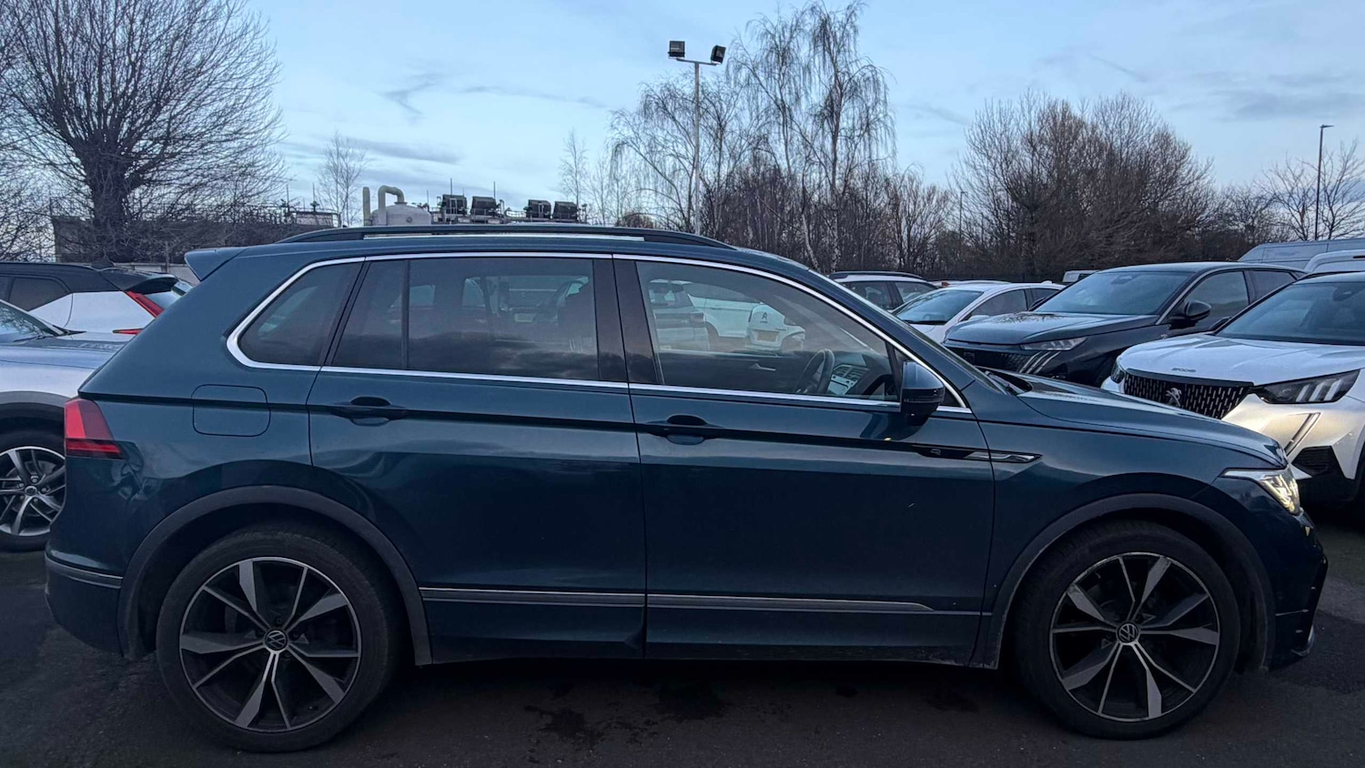 Used Volkswagen Tiguan 2022 for sale - 77856506: Photo 2