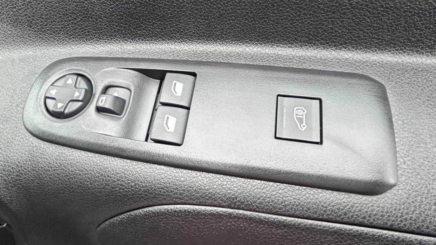 Used Citroen Berlingo for sale - 77857656: Photo 27