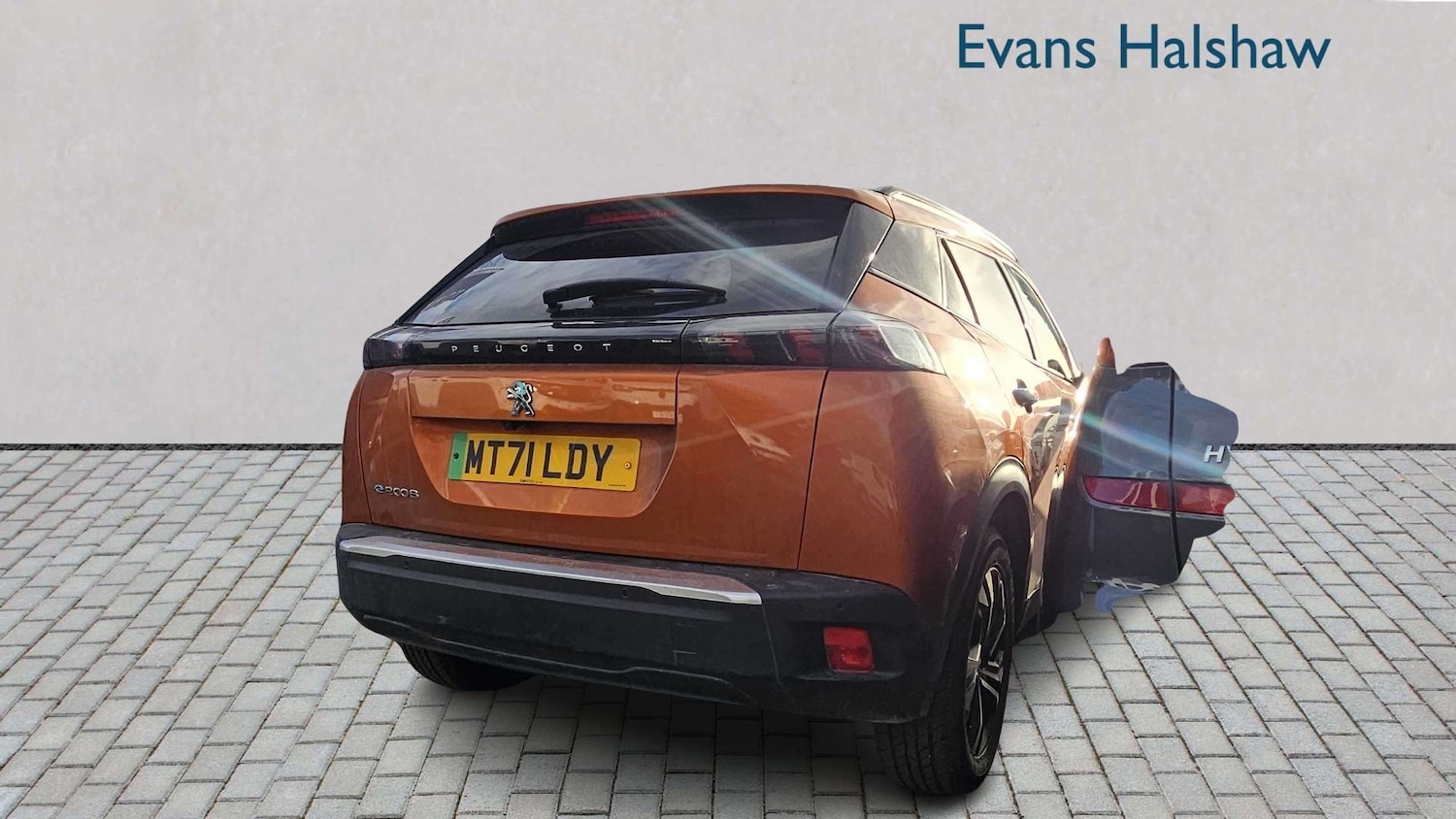 Used Peugeot 2008 for sale - 77858619: Photo 5