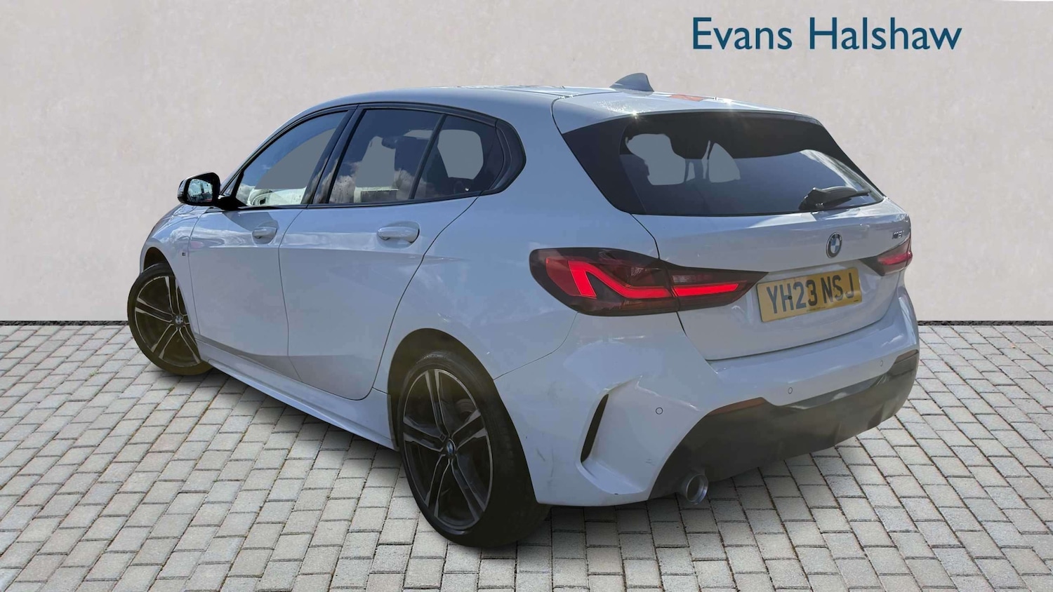 Used BMW 1 Series 2023 for sale - 78118865: Photo 3