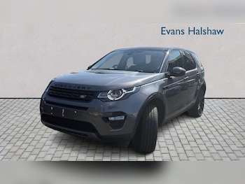 Used Land Rover Discovery Sport 2017 for sale - 79511674: Photo