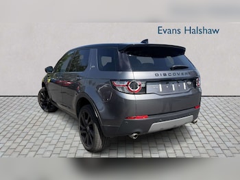 Used Land Rover Discovery Sport 2017 for sale - 79511674: Photo