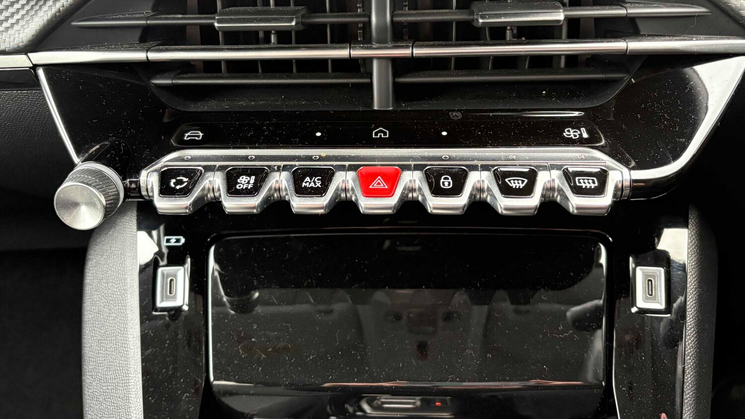 Used Peugeot 208 for sale - 77859093: Photo 14