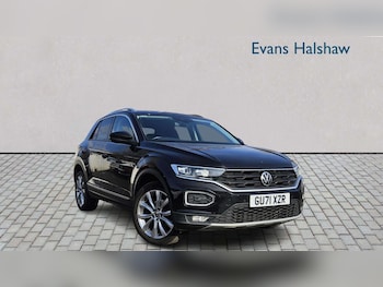 Used Volkswagen T-Roc 2021 for sale - 77960929: Photo