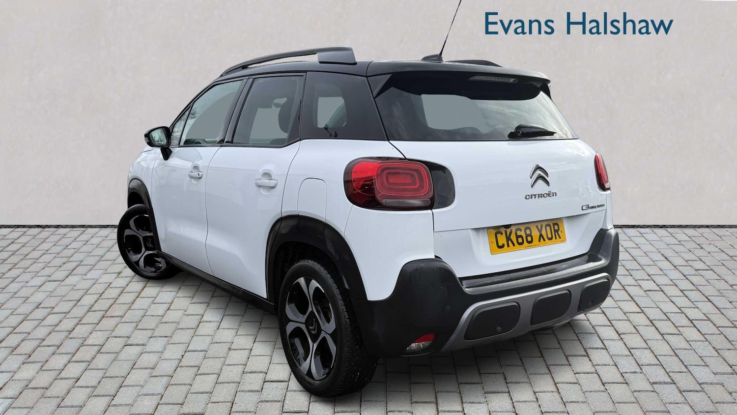 Used Citroen C3 Aircross 2018 for sale - 77857824: Photo 3