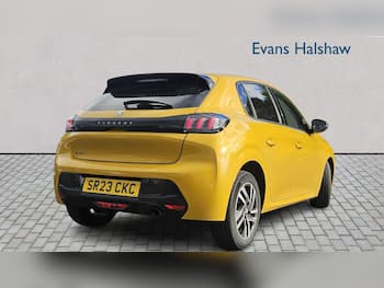 Used Peugeot 208 2023 for sale - 79864600: Photo
