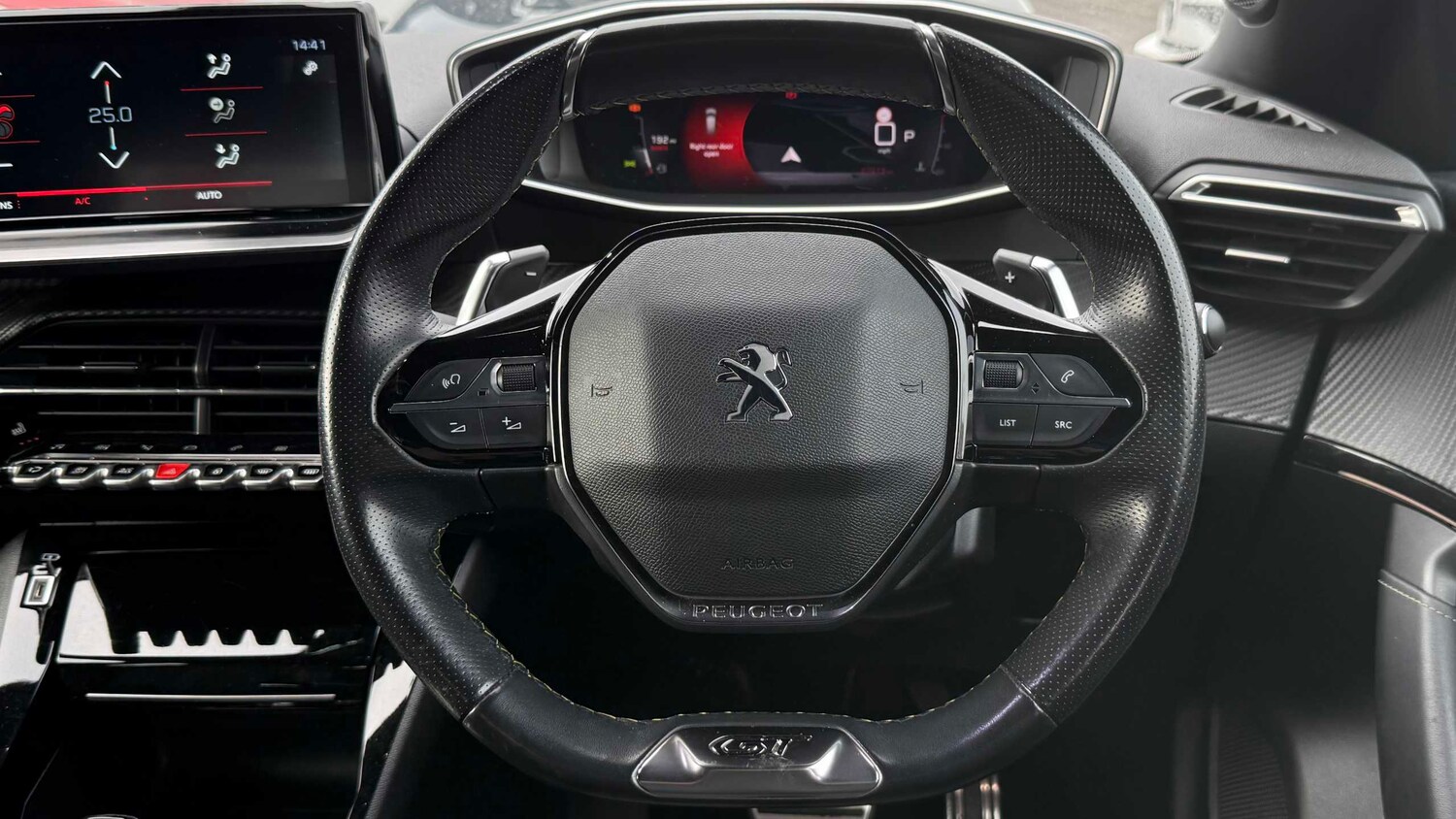 Used Peugeot 2008 2021 for sale - 77859609: Photo 10